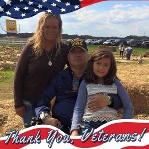 Meet your Posher, Robin